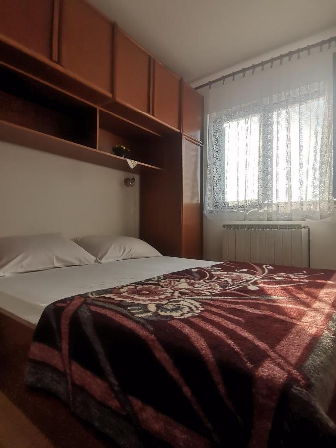 Appartement Petrica *